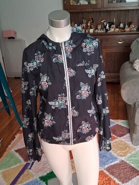 Empyre Floral Zip-Front Hooded Jacket - Black/Pink